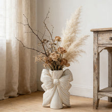 Cadrune Bow Ceramic Vase