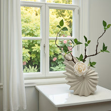 Cadrune Sculptural Shell Vase