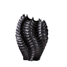 Cadrune Sculptural Shell Vase