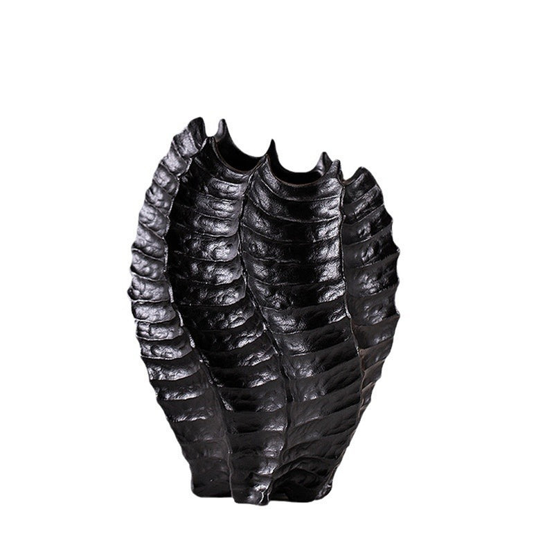 Cadrune Sculptural Shell Vase