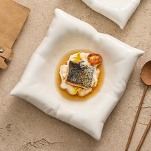 Porcelain Pillow Square Dish
